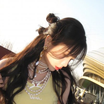 长生面首，女帝跪求我复合