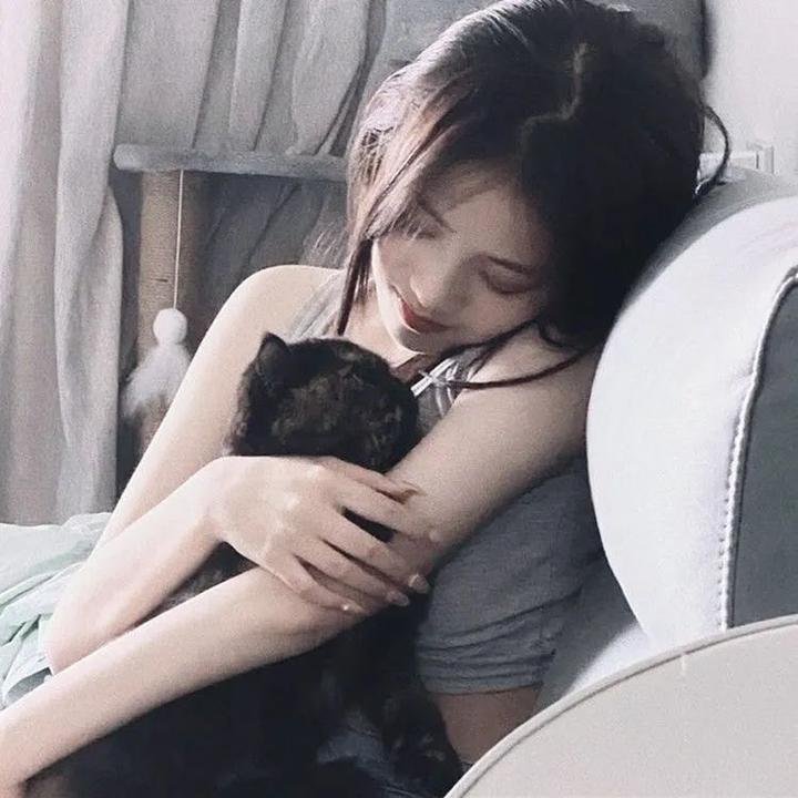 饥荒年我靠系统养崽